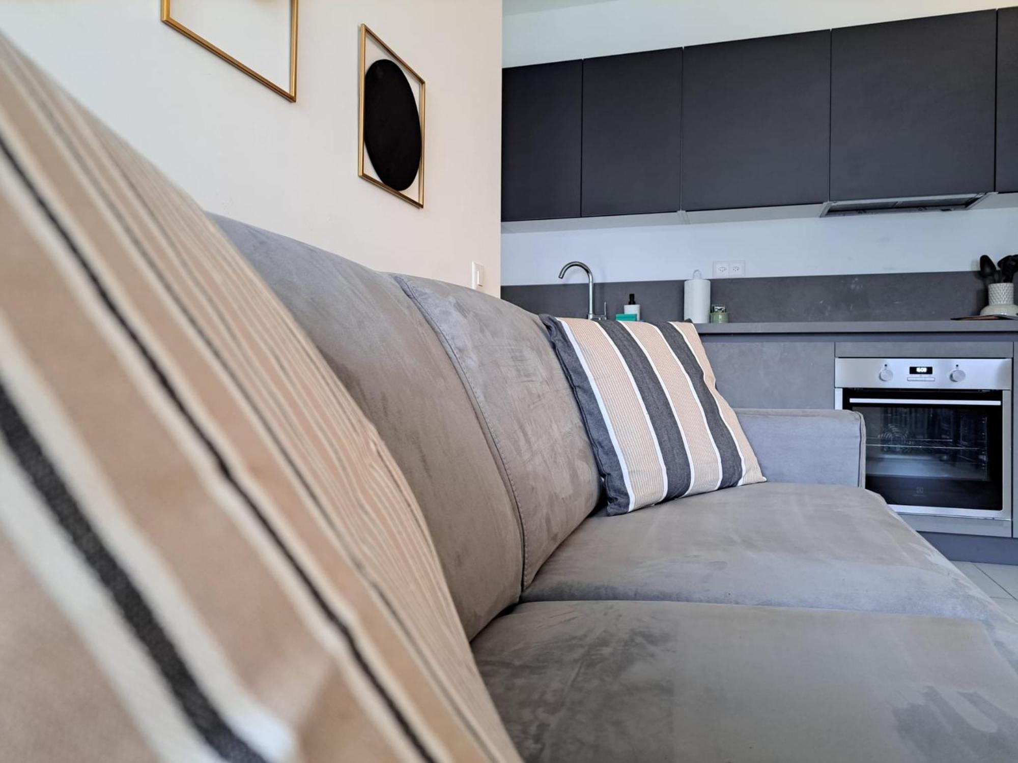 Urban Residence By Quokka 360 - Modern Apartments In Lugano Ngoại thất bức ảnh