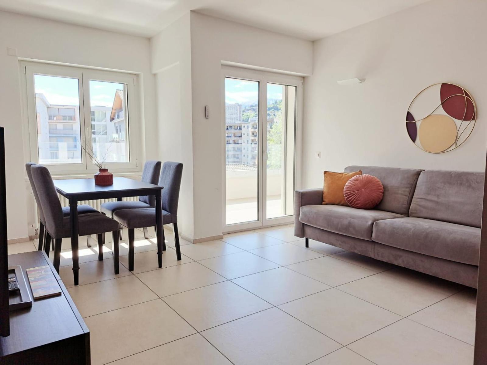 Urban Residence By Quokka 360 - Modern Apartments In Lugano Ngoại thất bức ảnh