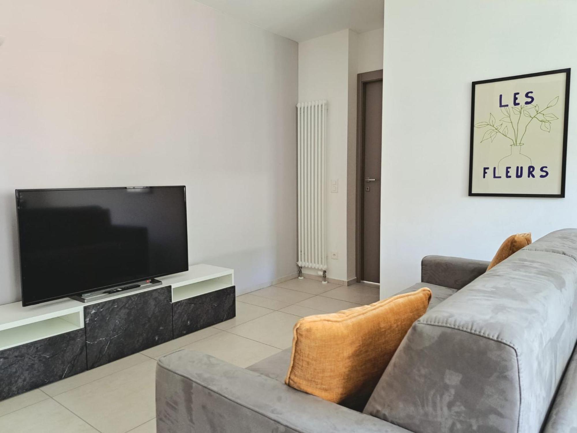 Urban Residence By Quokka 360 - Modern Apartments In Lugano Ngoại thất bức ảnh